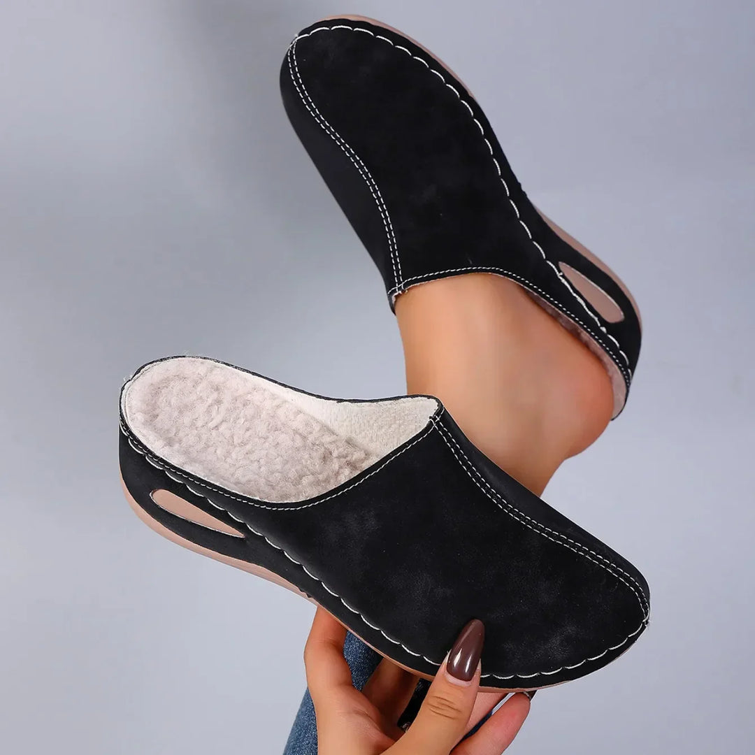 Mabel™ | Warm Orthopaedic Slippers for Daily Comfort